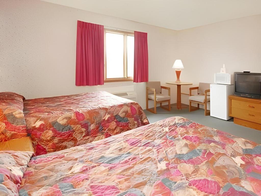 Econo Lodge Cuba I-86 Экстерьер фото